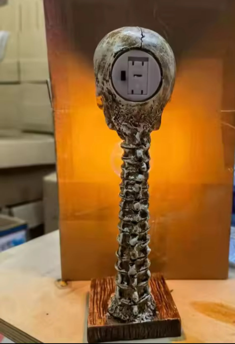 Spine Skull Table Lamp Gothic Horror LED Light for Haunted Home Decor