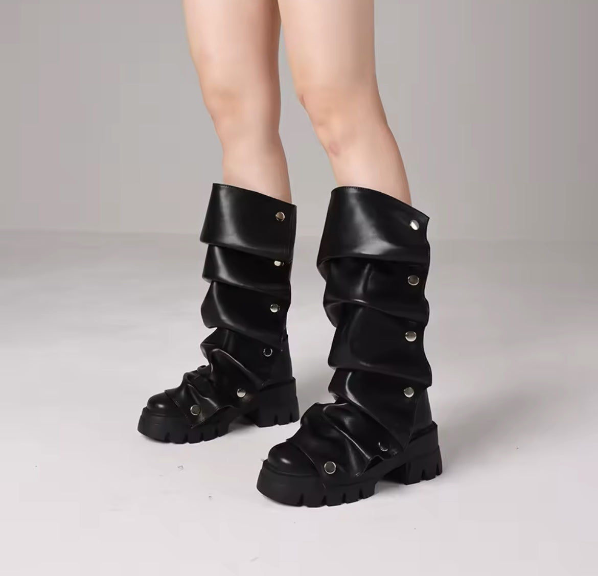 Slouchy Wrinkled Combat Chunky Stylish Glam Boots