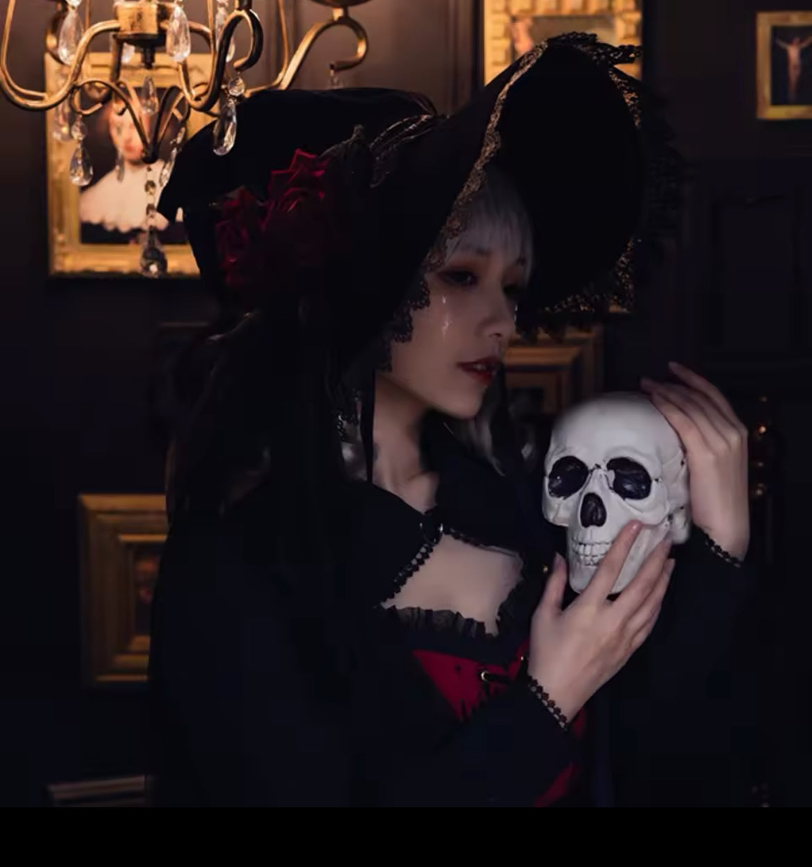 “Velvet Enchanting Midnight Witch Hat – Roses, Lace, and Enchanting Elegance”