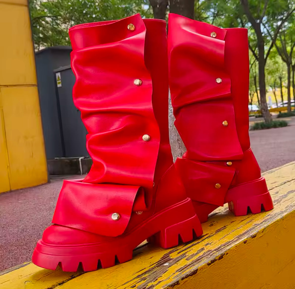 Slouchy Wrinkled Combat Chunky Stylish Glam Boots