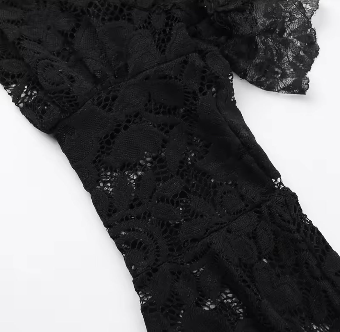 Dark Enchantress Gothic Lace Dress & Bell Sleeve Shawl “Vintage-Inspired Elegance”