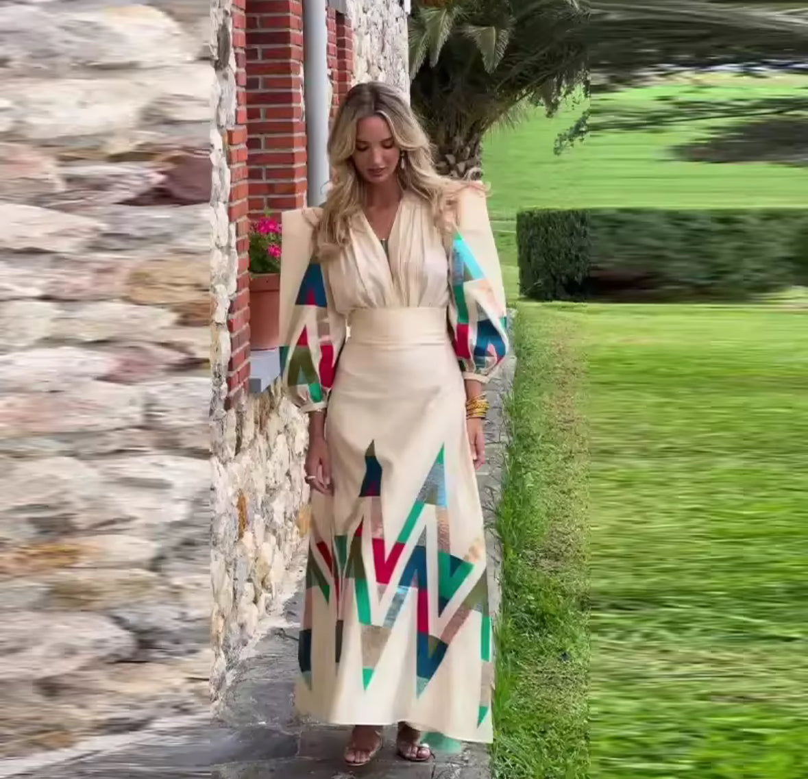 New Stunning Sundancer Oracle Maxi Skirt Set