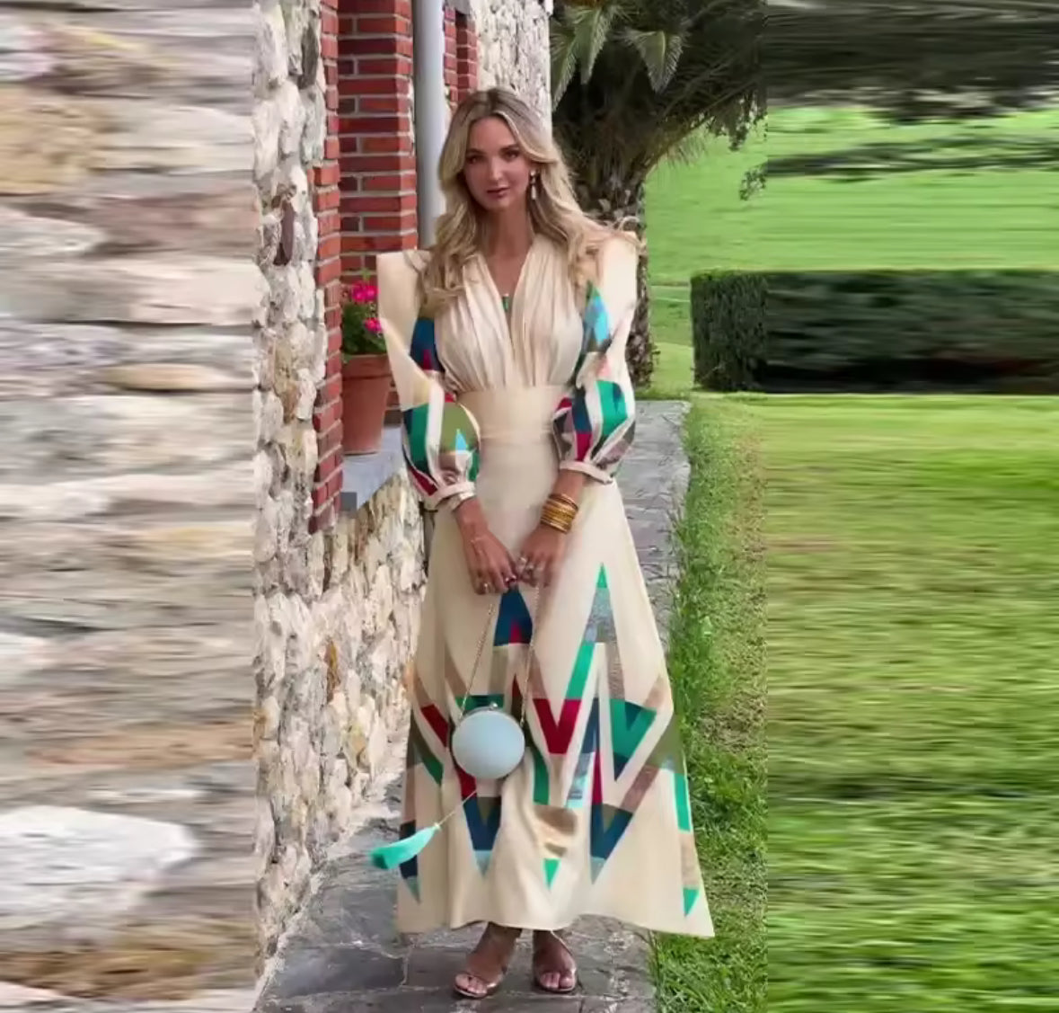 New Stunning Sundancer Oracle Maxi Skirt Set