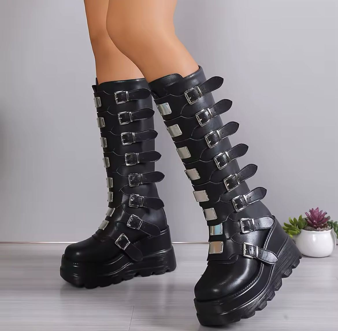 Gothic Buckle Platform Boots – Punk Streetwear Knee-High Statement Shoes