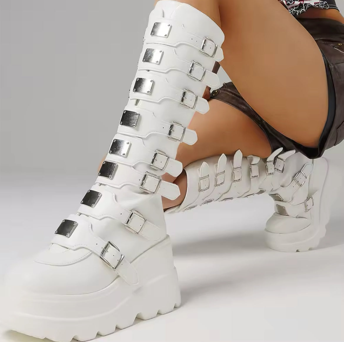Gothic Buckle Platform Boots – Punk Streetwear Knee-High Statement Shoes