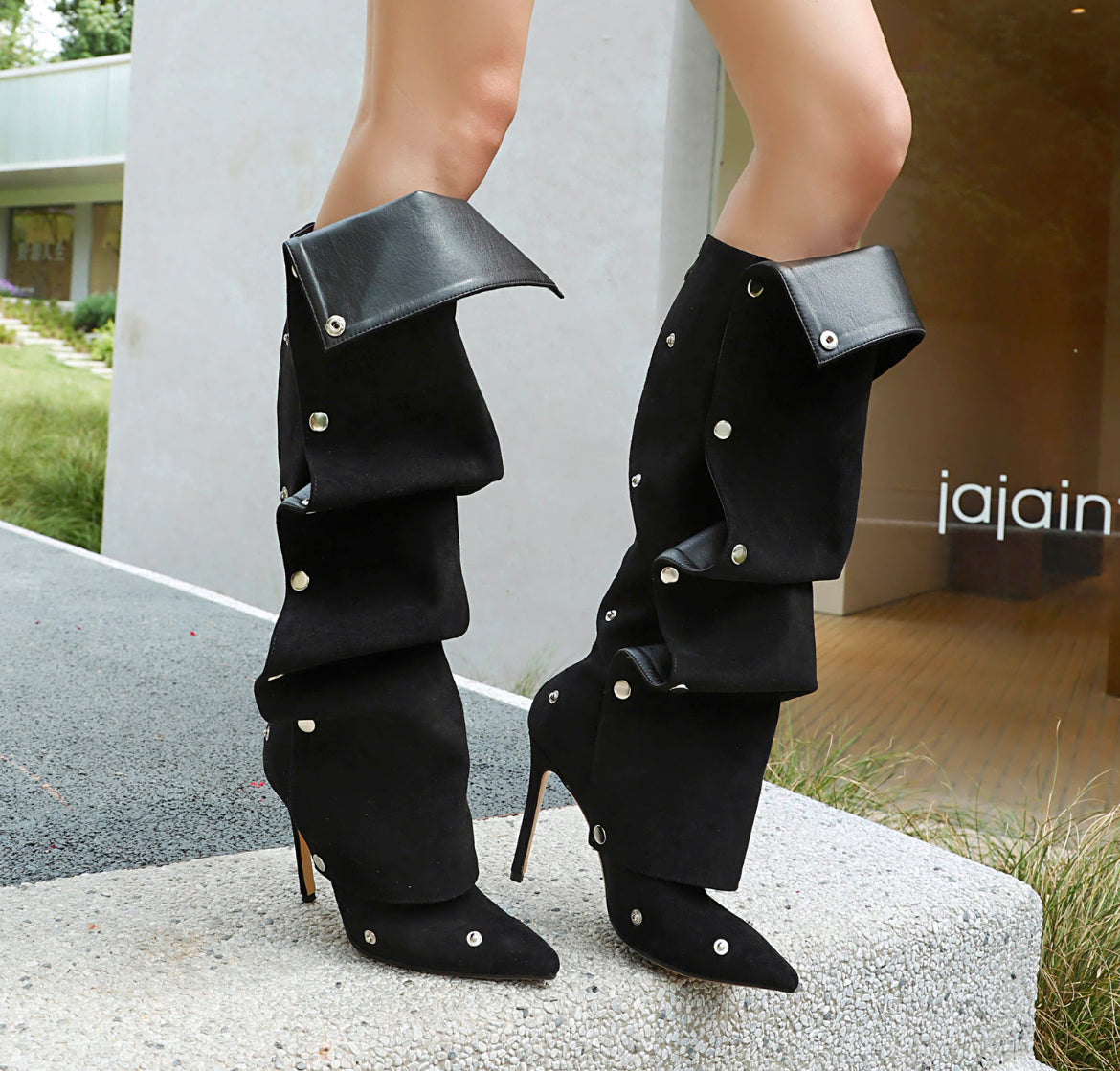 New Pointy Toe Studded Wrinkle Runway Stiletto Knee-High Boots