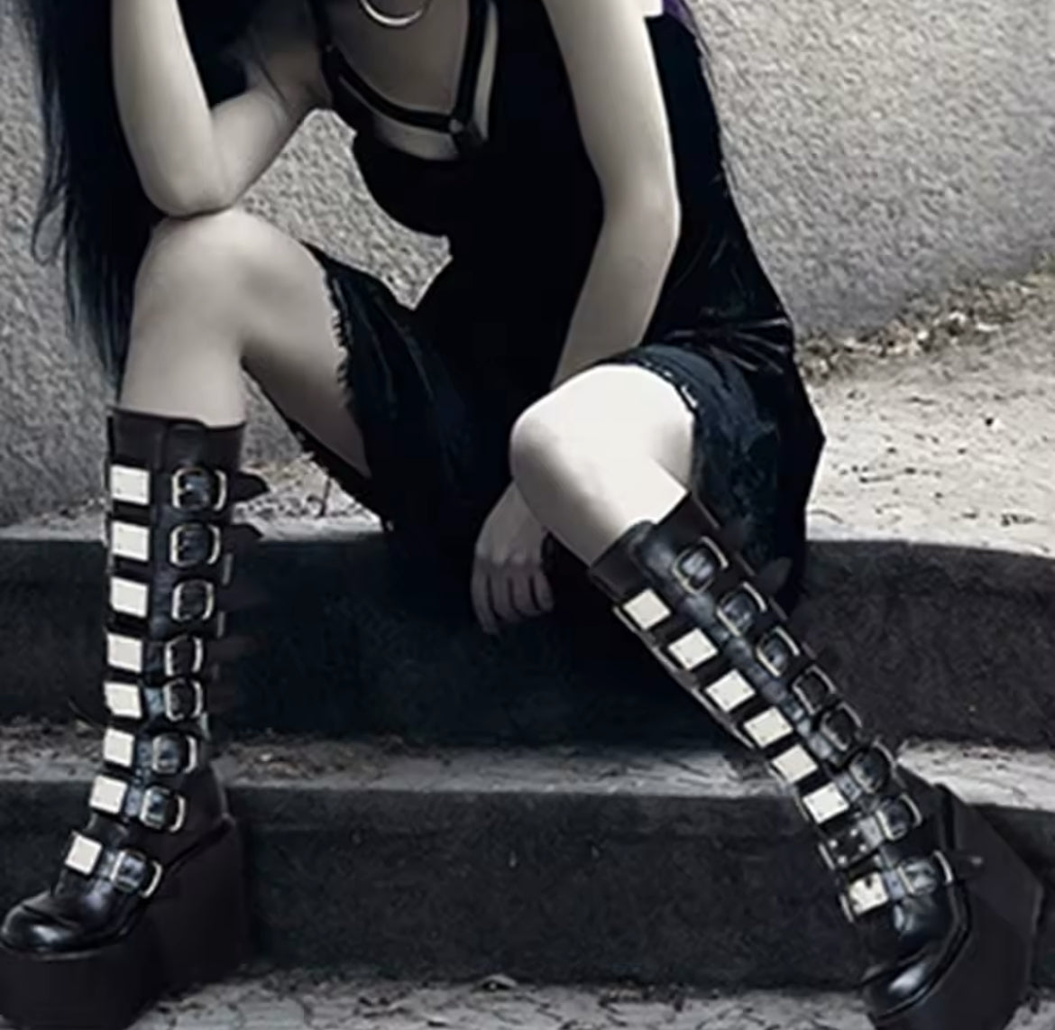 Gothic Buckle Platform Boots – Punk Streetwear Knee-High Statement Shoes