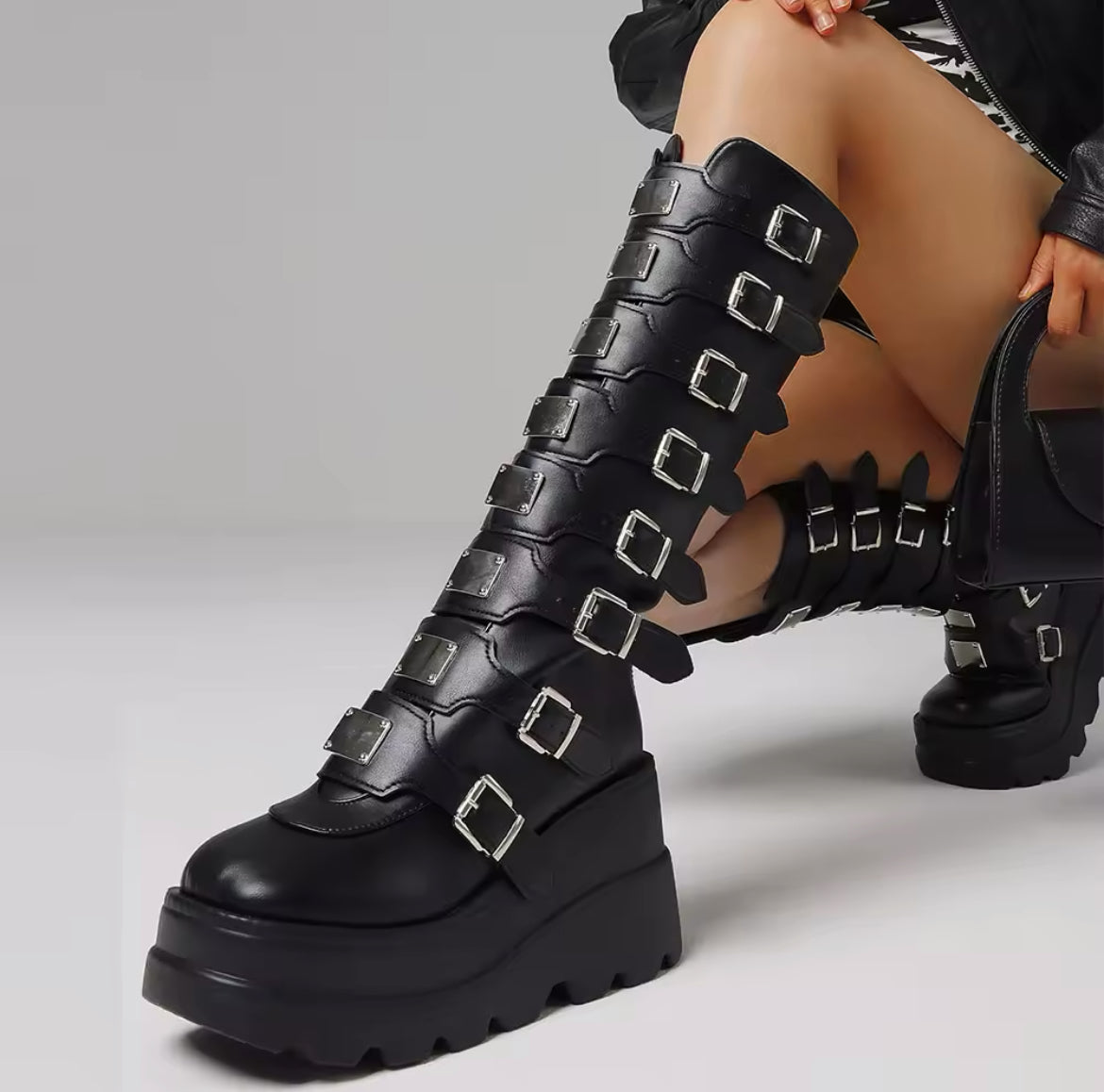 Gothic Buckle Platform Boots – Punk Streetwear Knee-High Statement Shoes